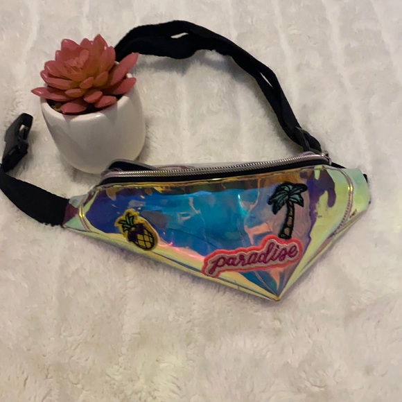 Kids Fanny Pack - Picture 1 of 4